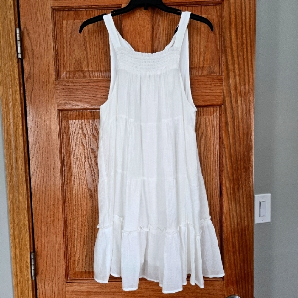 KLd white beach/summer dress size SMALL